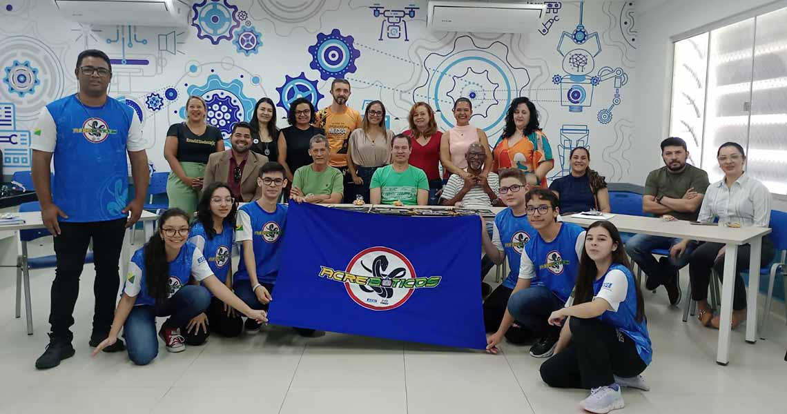 Equipe Acrebóticos representa o SESI/AC em torneio de robótica no Pará